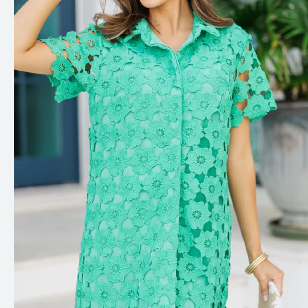 Umgee Small lace dress Kelly green NWT